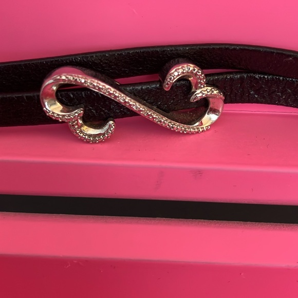 Open Hearts bracelet & earrings - Picture 2 of 8